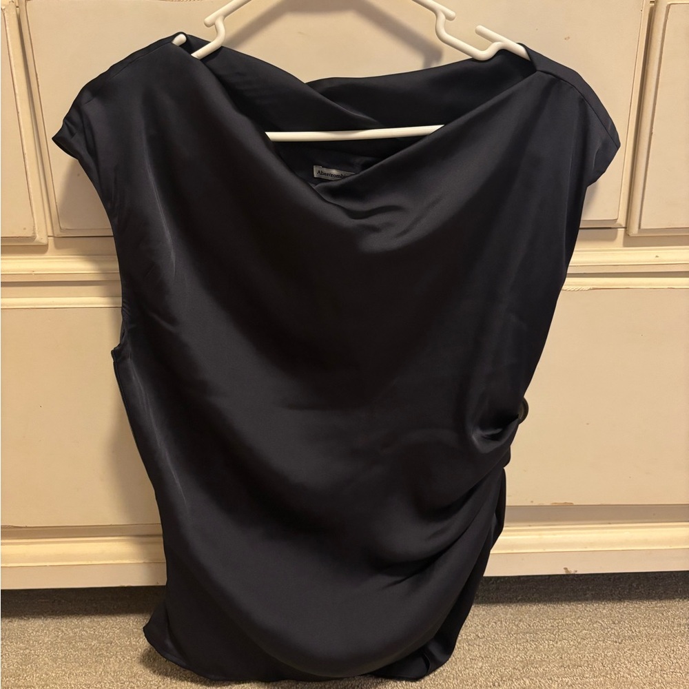 NWT Abercrombie asymmetrical top